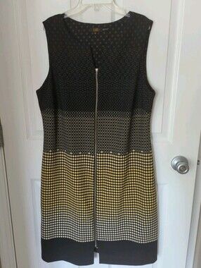 Women's ILE Black & Yellow Full Zip Sleeveless Dress Sz. 14